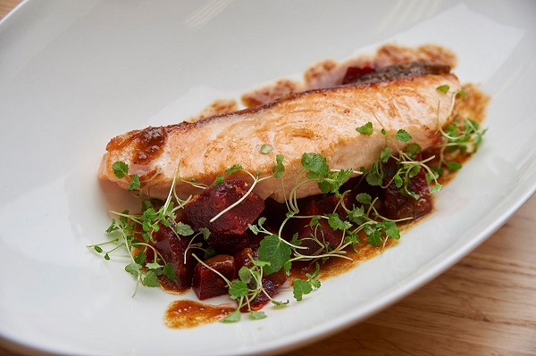 Lunch_Salmon resize.jpg