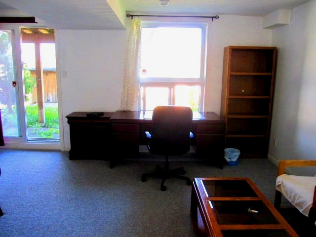 room4.4.JPG